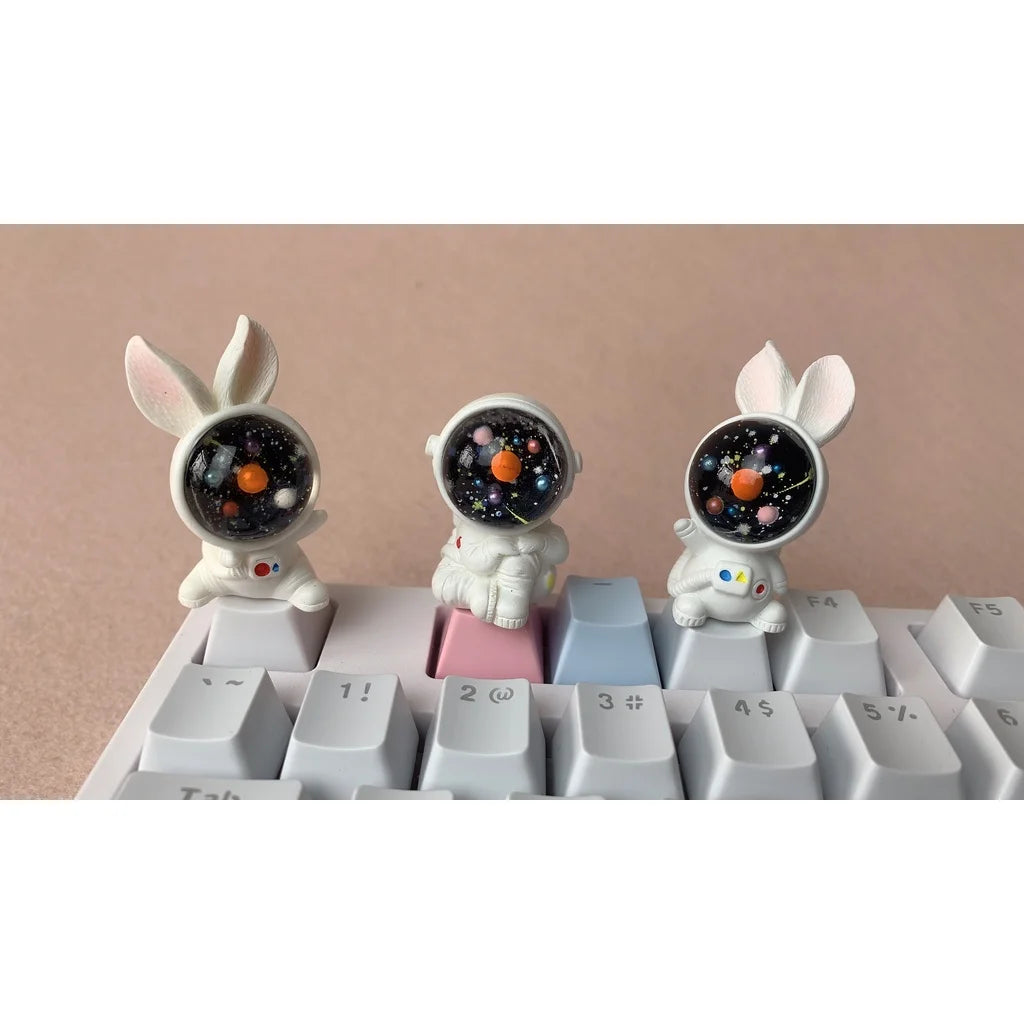 1 Pcs New Personalized Creative Keycaps for Mechanical Keyboards Cute Space Rabbit R4 Cross Axis Keycap
